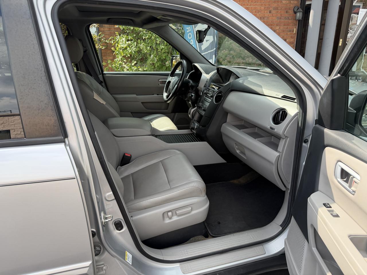 Honda Pilot EX-L 4WD 5-Spd AT with DVD 2014