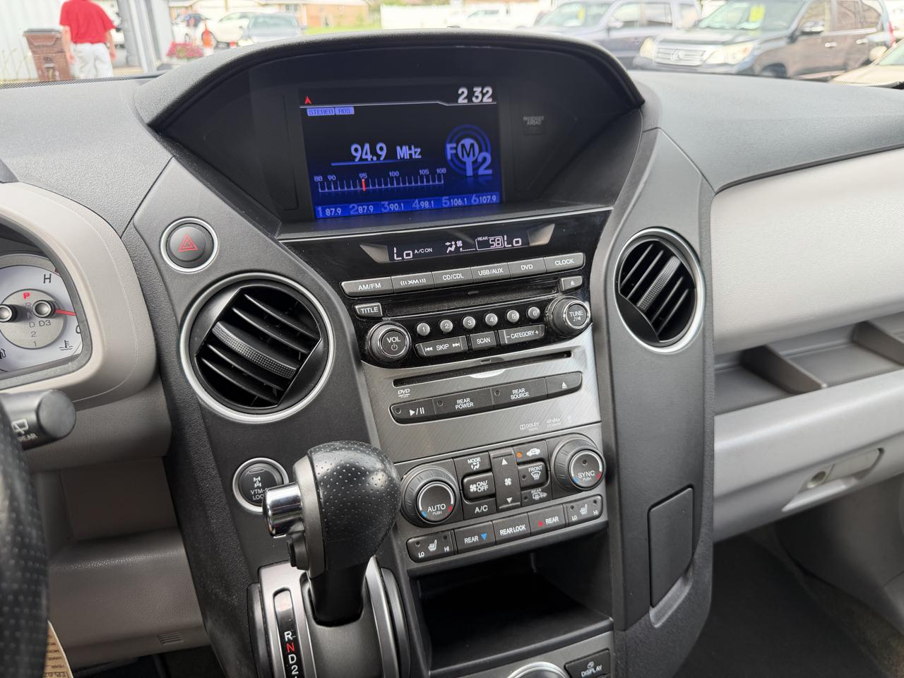 Honda Pilot EX-L 4WD 5-Spd AT with DVD 2014