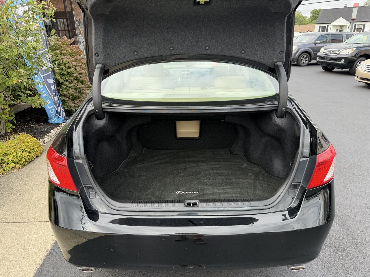 Lexus ES 350 Sedan 2009