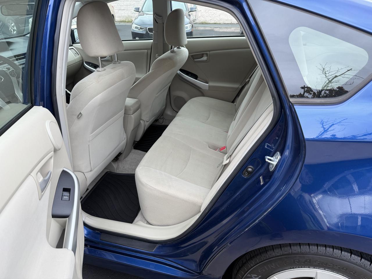 Toyota Prius Prius III 2011