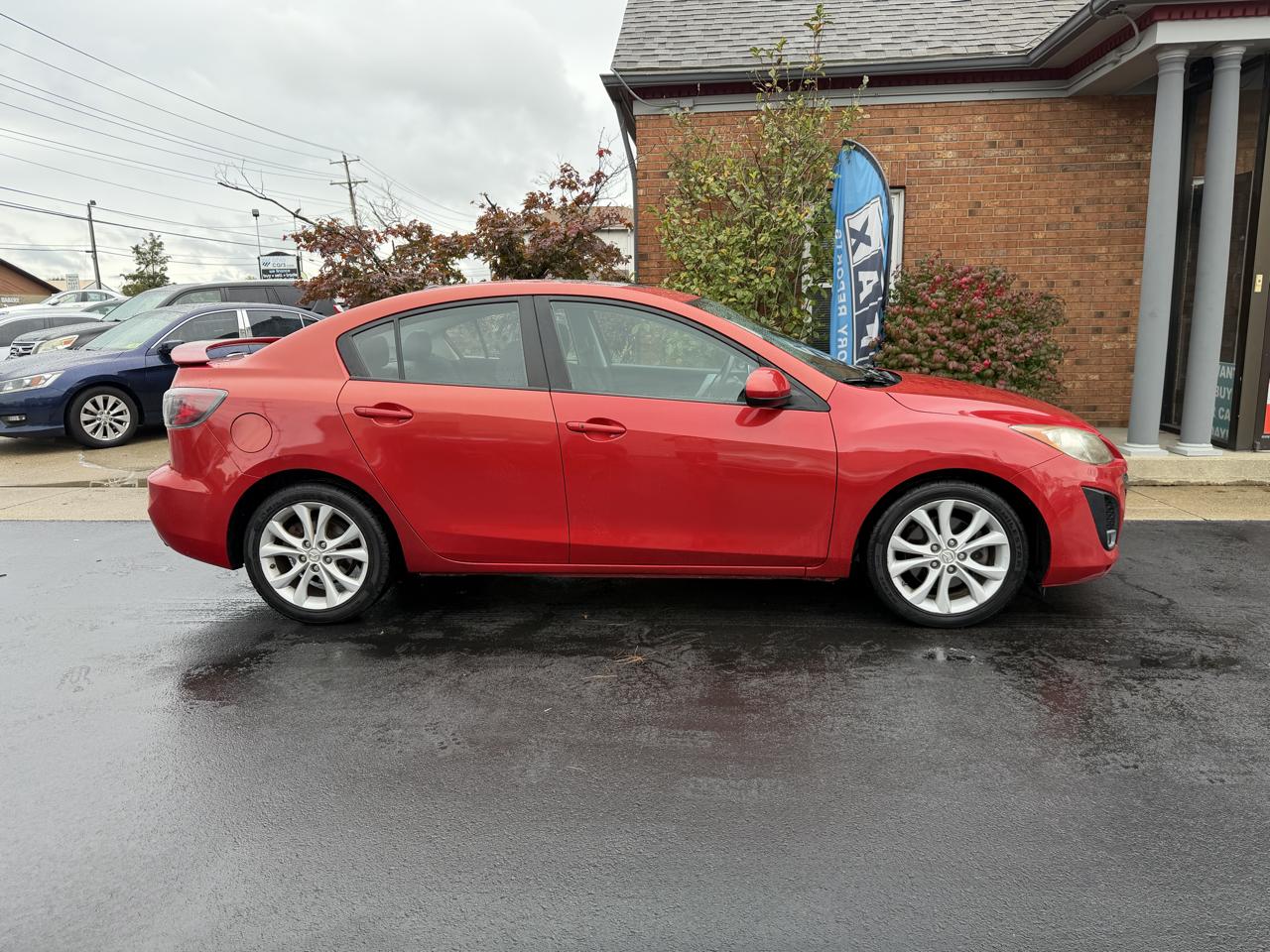Mazda MAZDA3 s Sport 4-Door 2010