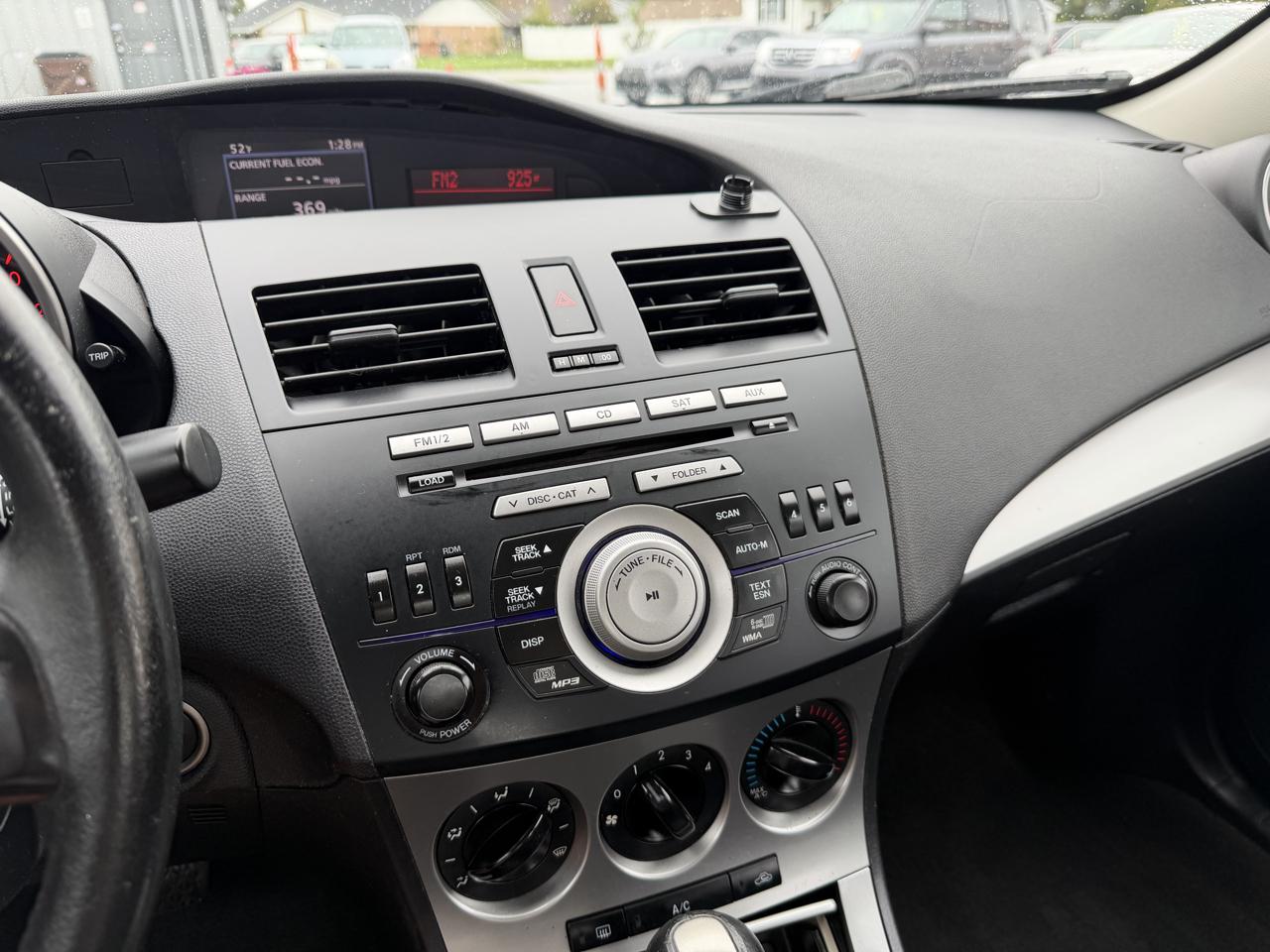 Mazda MAZDA3 s Sport 4-Door 2010