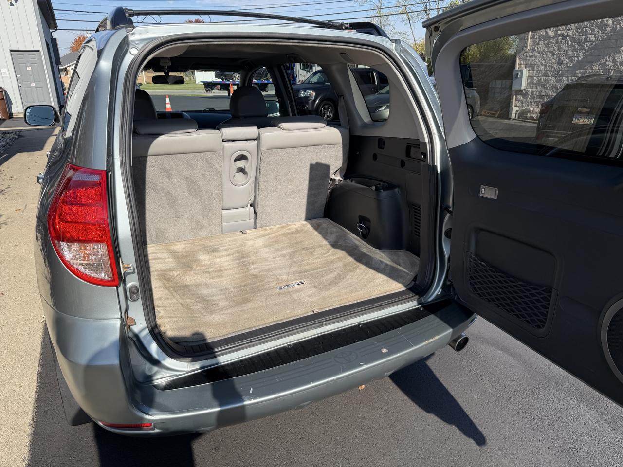 Toyota RAV4 Limited V6 4WD 2007