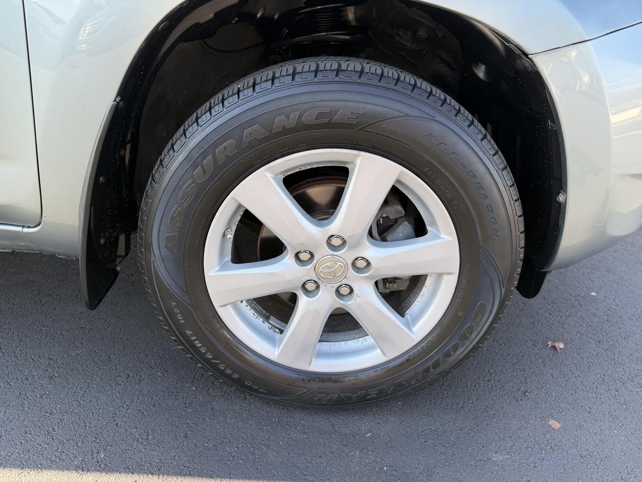 Toyota RAV4 Limited V6 4WD 2007
