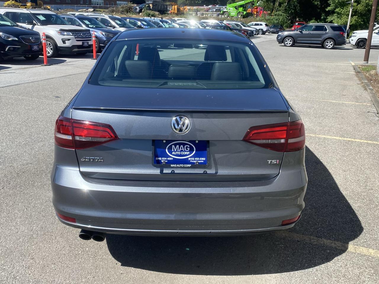 Volkswagen Jetta 1.4T SE 6A 2018