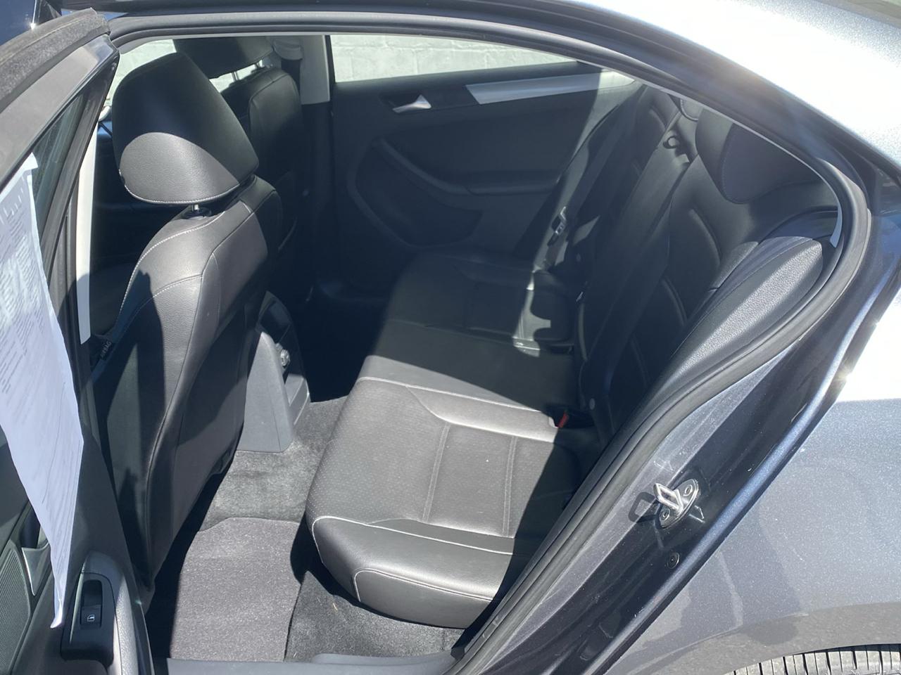 Volkswagen Jetta 1.4T SE 6A 2018