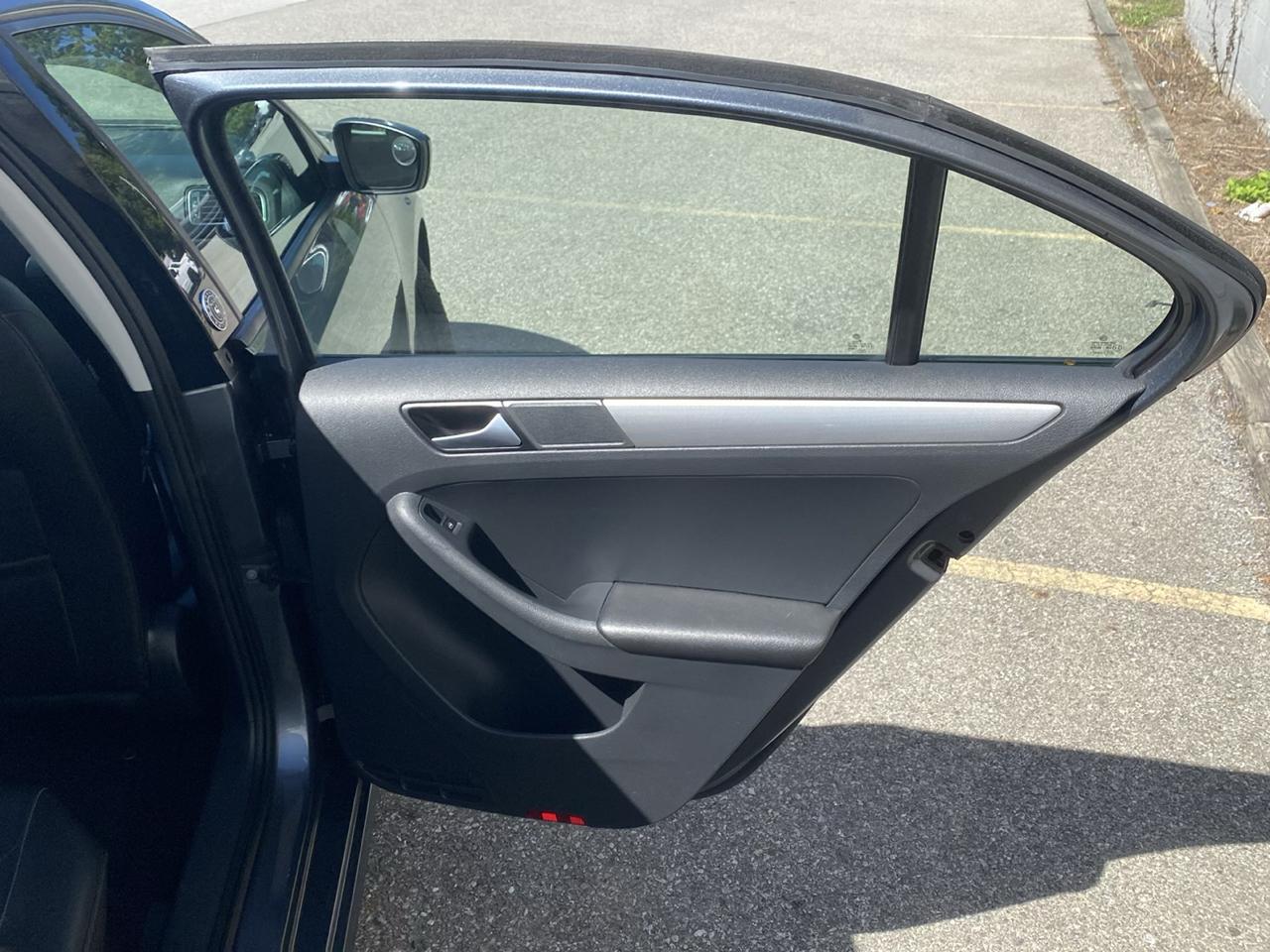 Volkswagen Jetta 1.4T SE 6A 2018