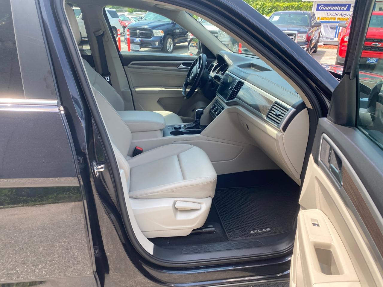 Volkswagen Atlas V6 SE w/Technology AWD 2019