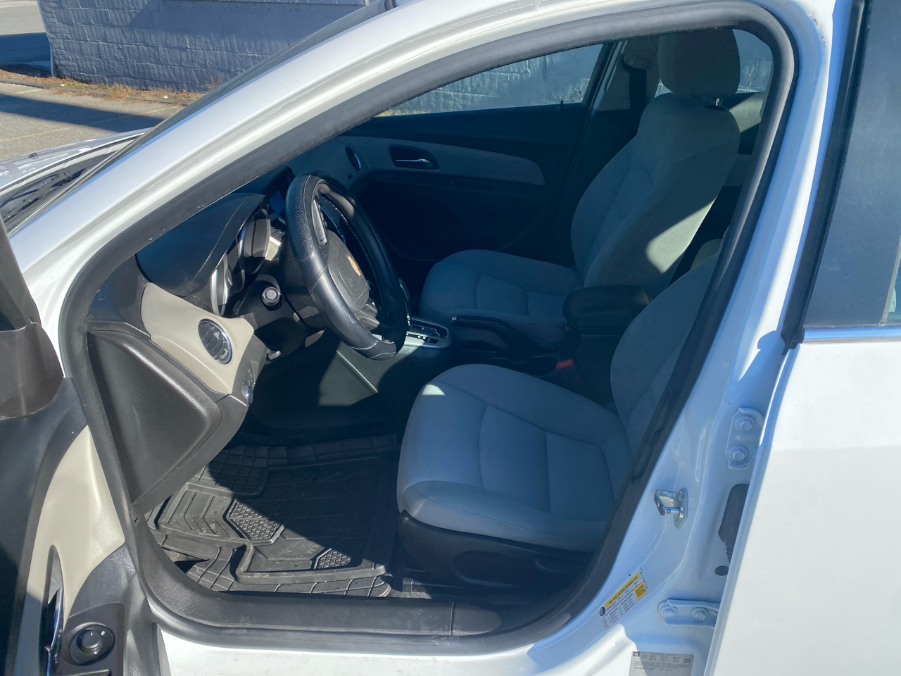 Chevrolet Cruze 1LT Auto 2015