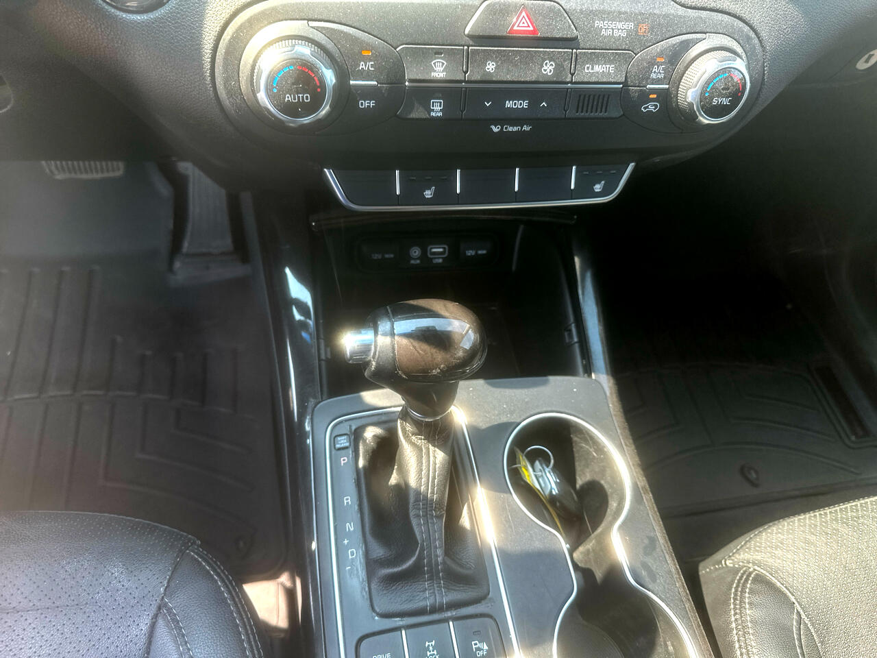 2016 Kia Sorento EX V6 photo 18