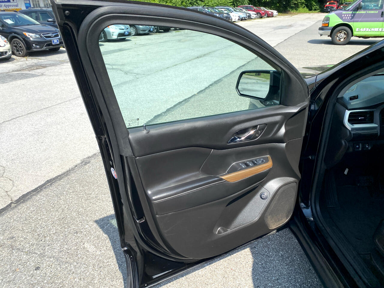 GMC Acadia SLE-2 FWD 2017 GMC Acadia SLE-2 FWD 2017