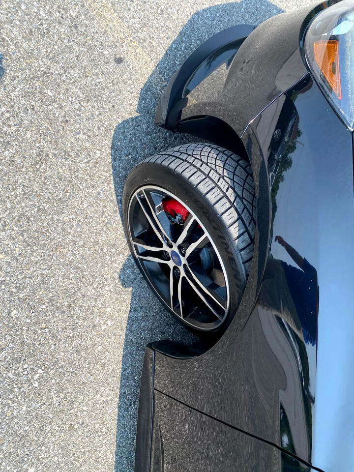 Ford Focus ST Hatch 2016 Ford Focus ST Hatch 2016