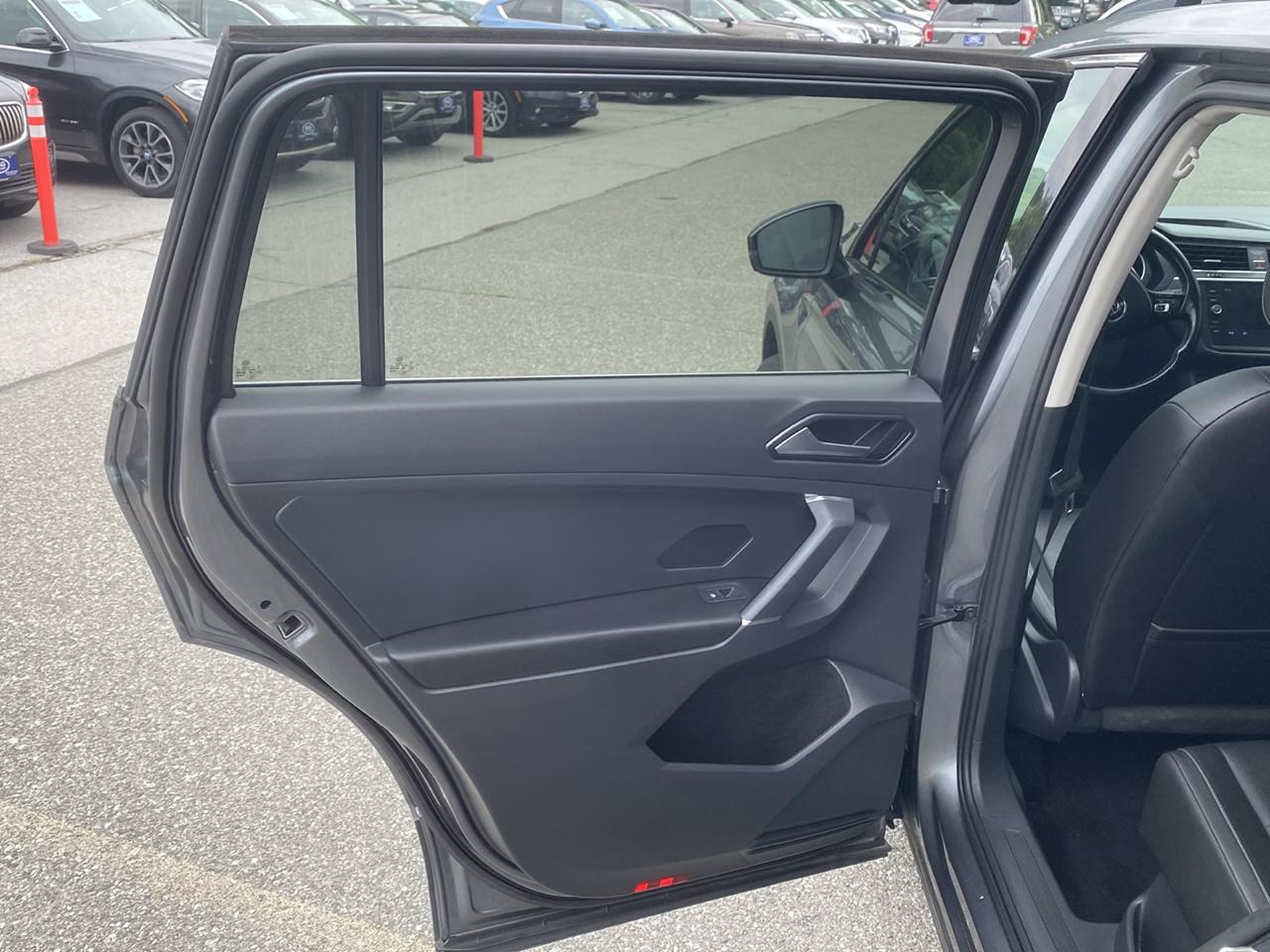 Volkswagen Tiguan SEL 4D SUV 4Motion 2018