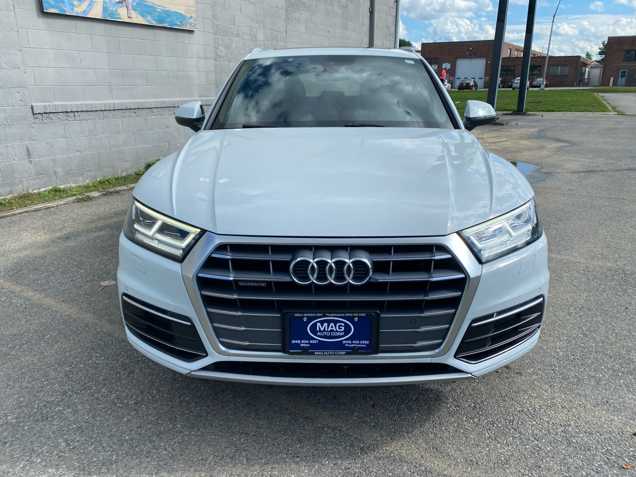 2019 Audi Q5 Premium Plus photo 2