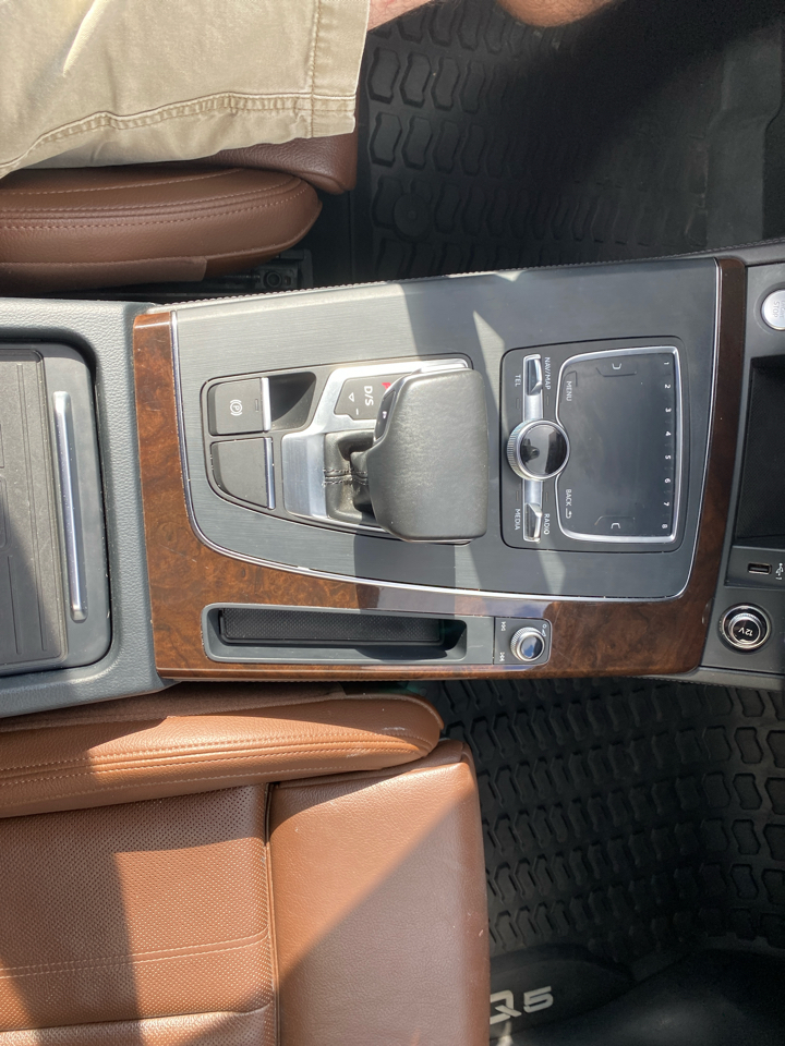 2019 Audi Q5 Premium Plus photo 23