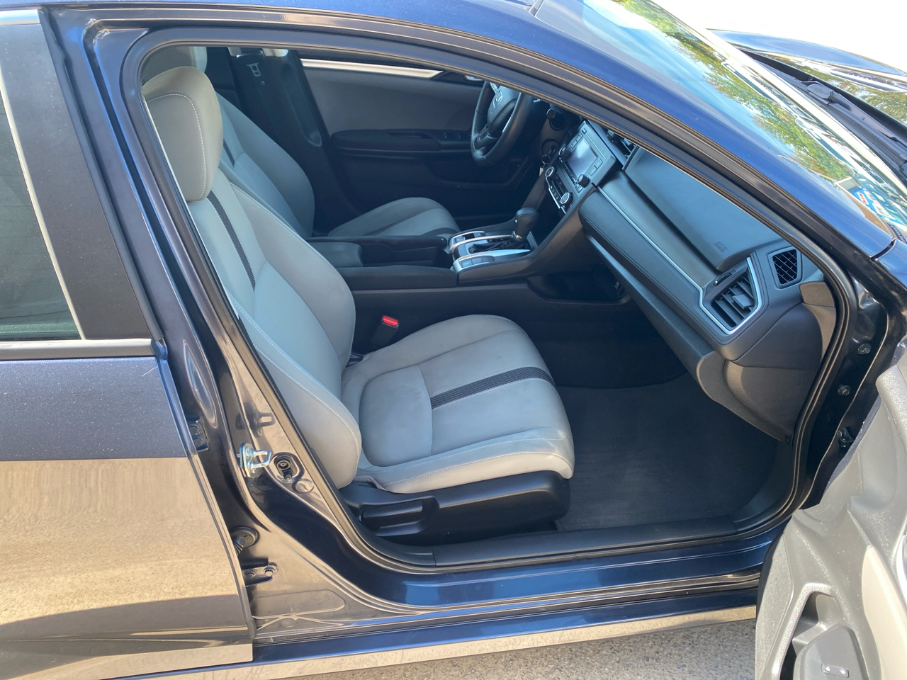 2020 Honda Civic LX photo 16