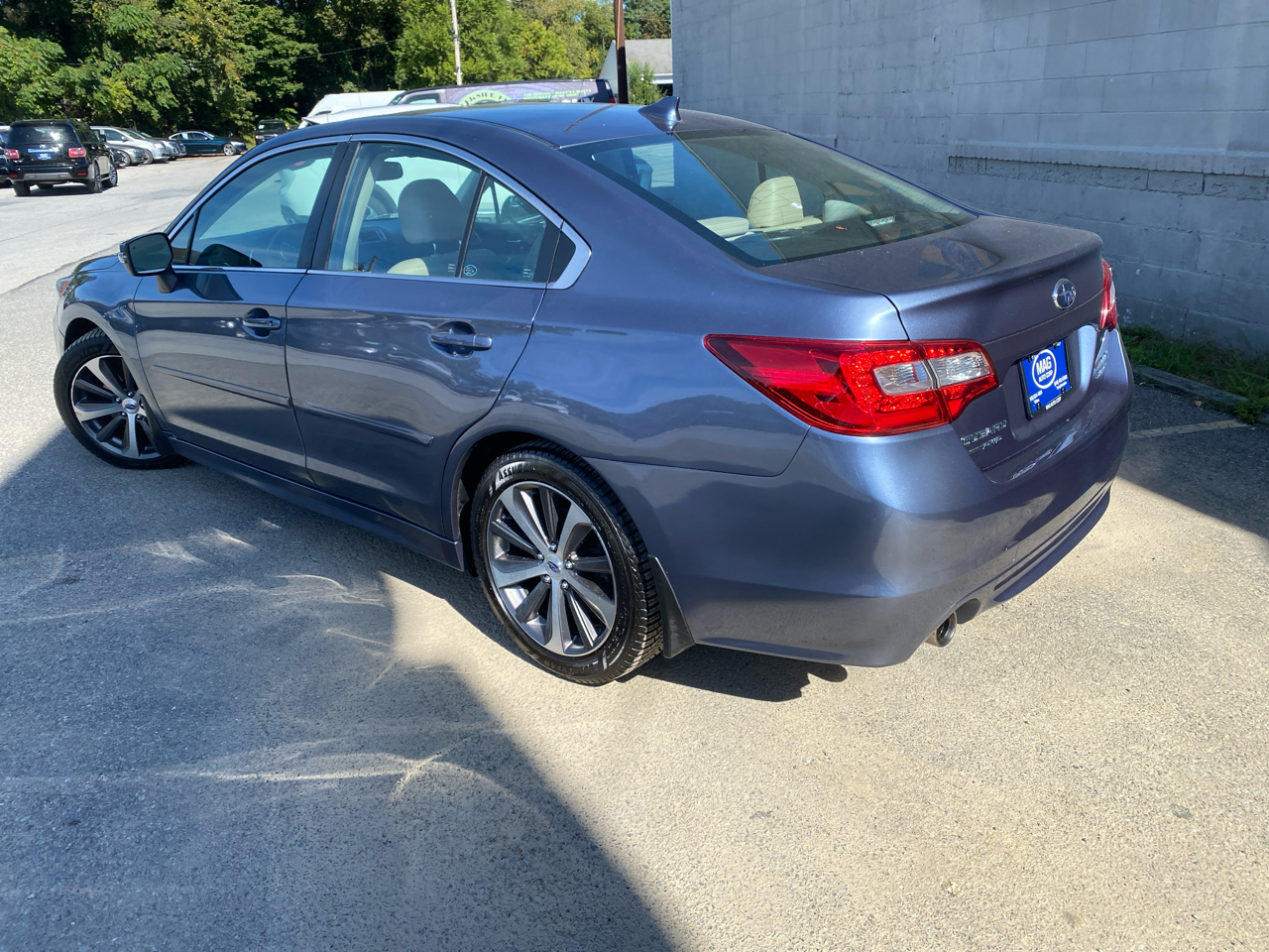2016 Subaru Legacy 3.6R Limited photo 4