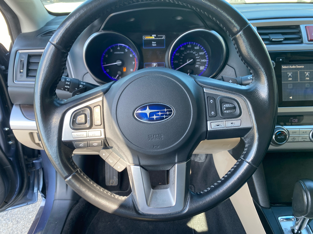 2016 Subaru Legacy 3.6R Limited photo 18