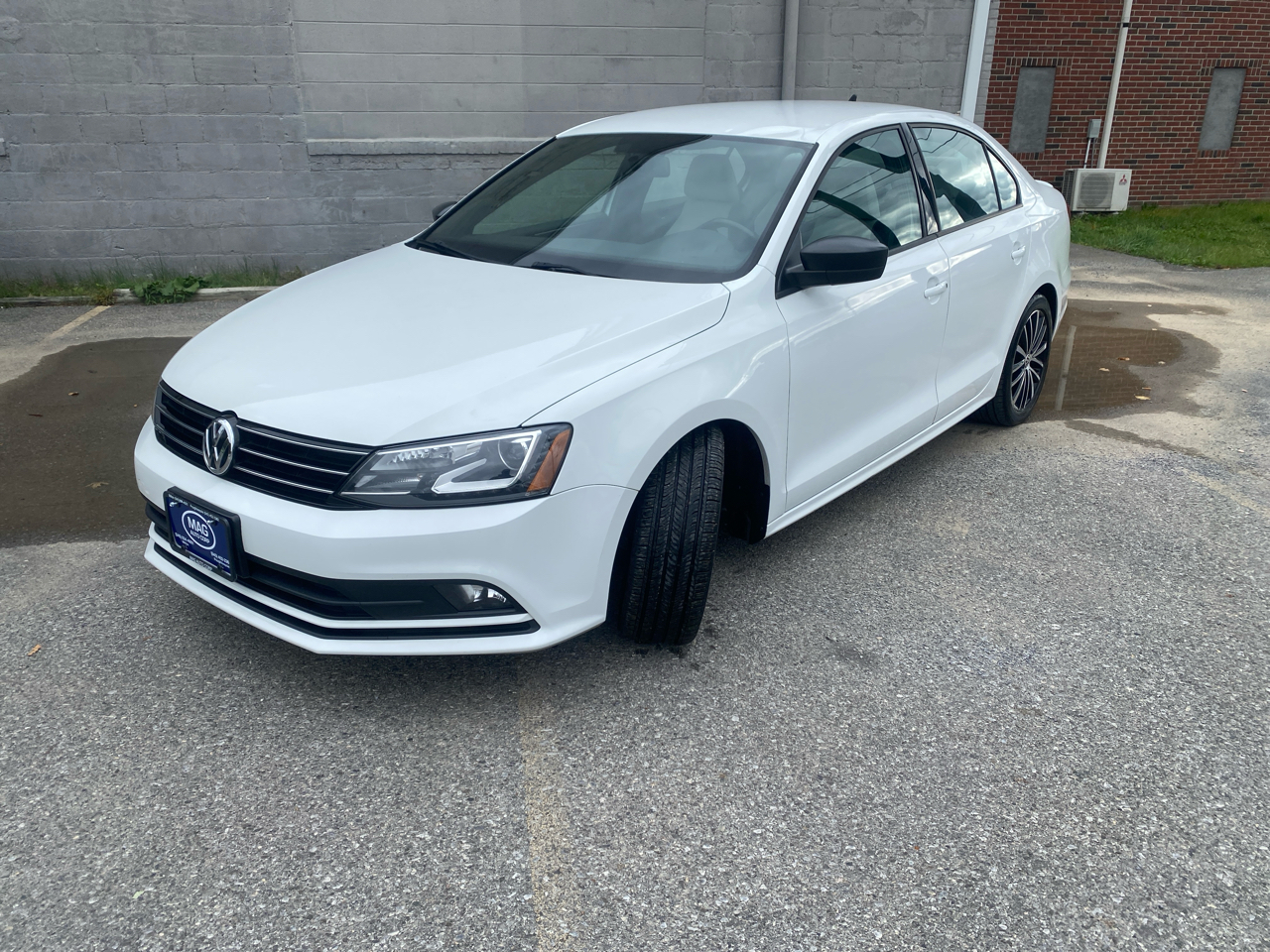 Volkswagen Jetta SE 5M 2016 Volkswagen Jetta SE 5M 2016