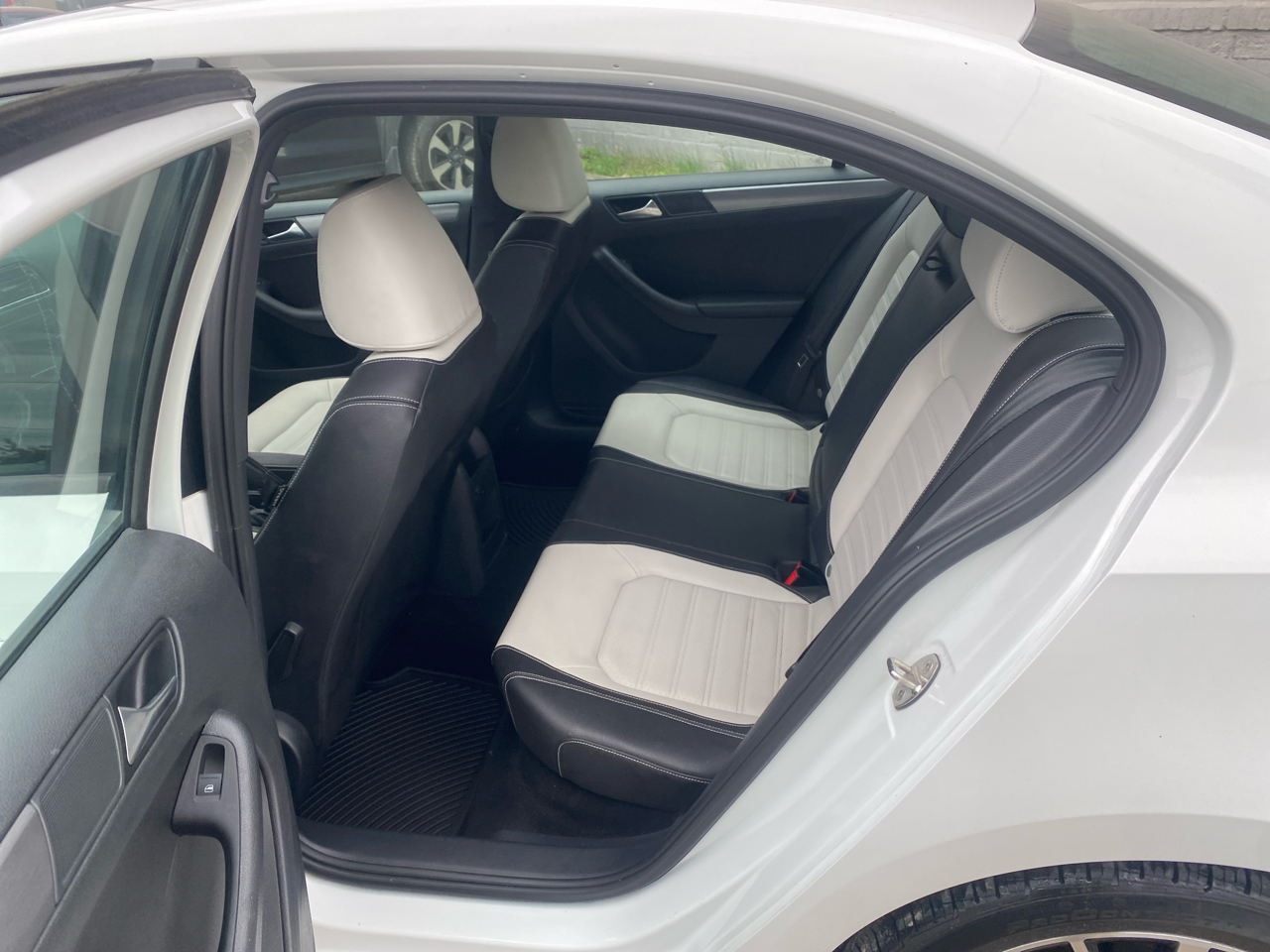Volkswagen Jetta SE 5M 2016 Volkswagen Jetta SE 5M 2016