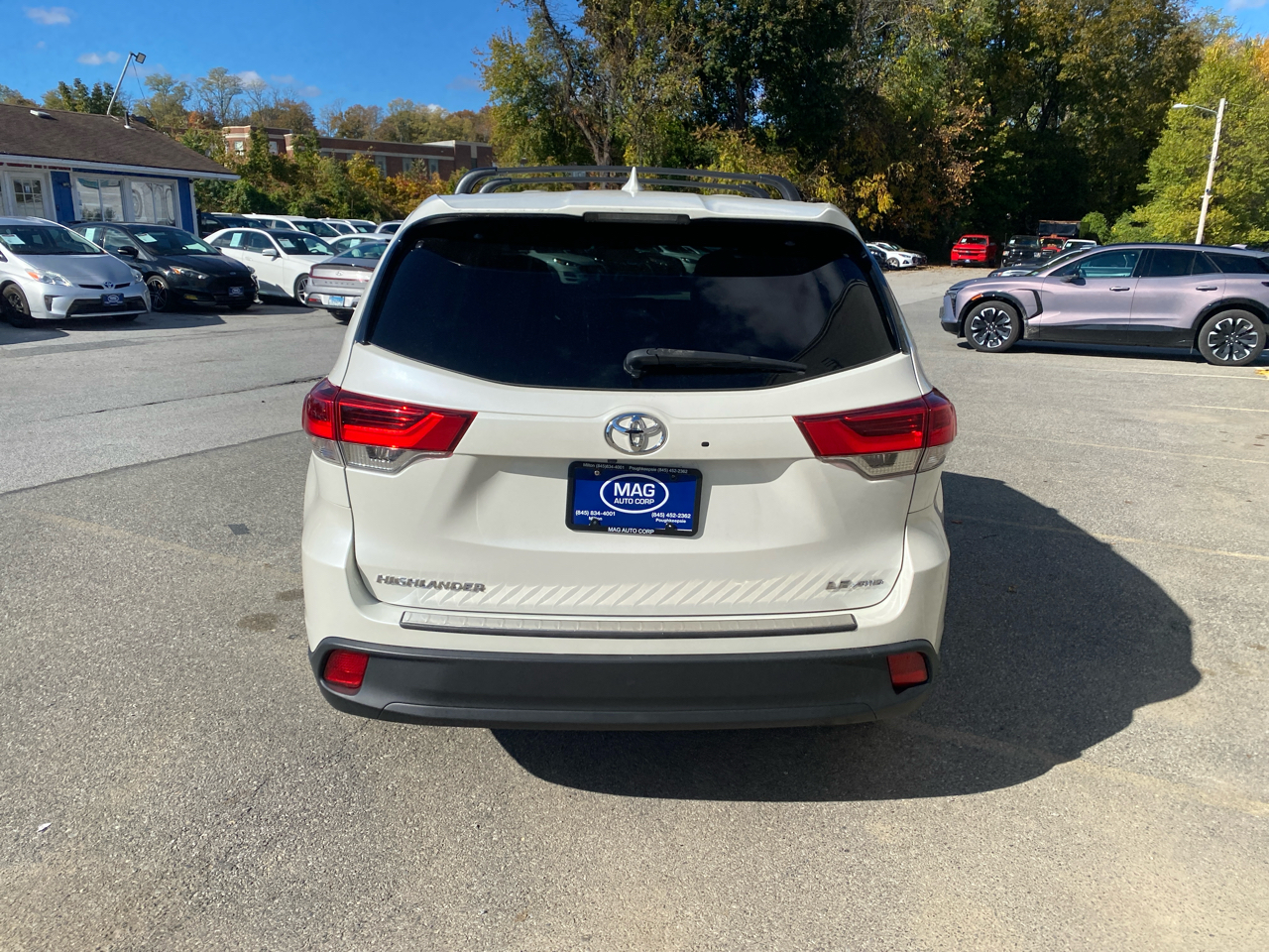 Toyota Highlander LE Plus AWD V6 2019 Toyota Highlander LE Plus AWD V6 2019