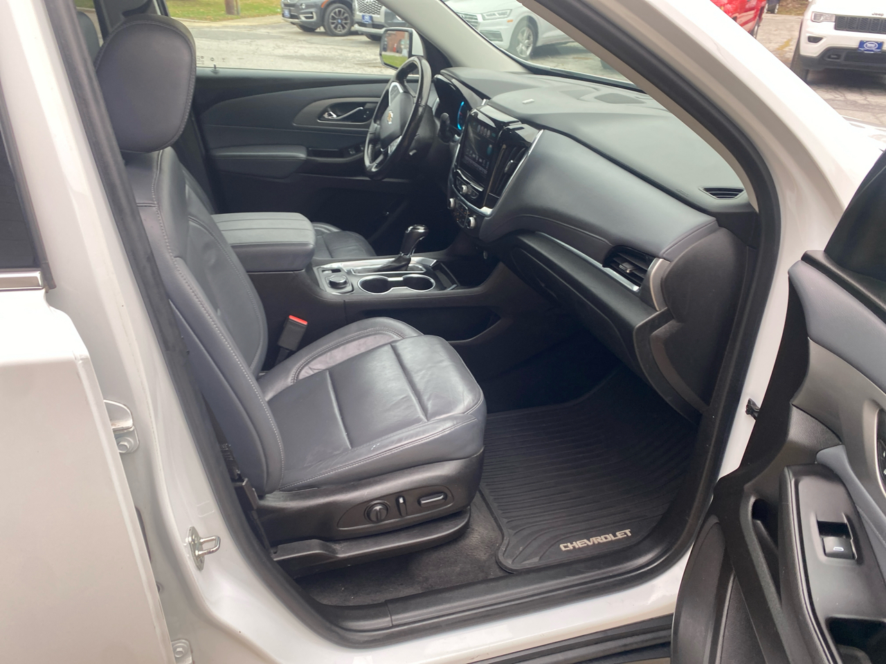 Chevrolet Traverse LT Feather AWD 2019 Chevrolet Traverse LT Feather AWD 2019