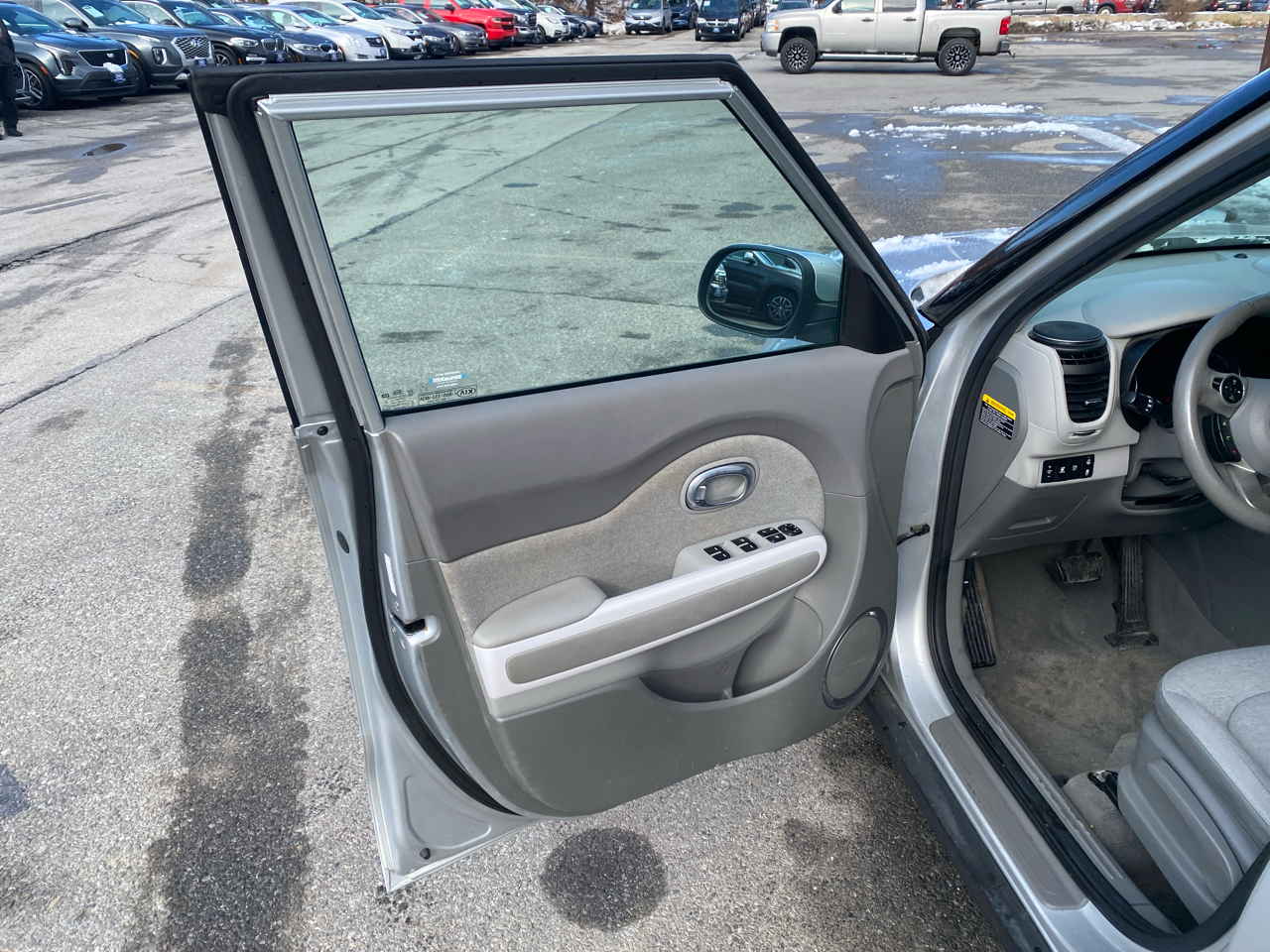 Kia Soul EV Base 2017