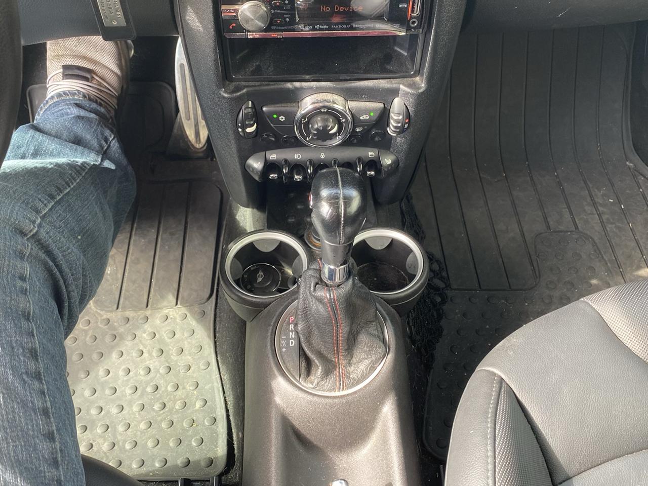 MINI Clubman S 2011