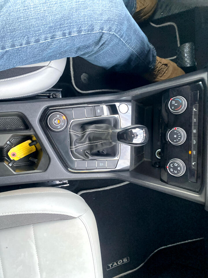 Volkswagen Taos SE 4Motion 2023