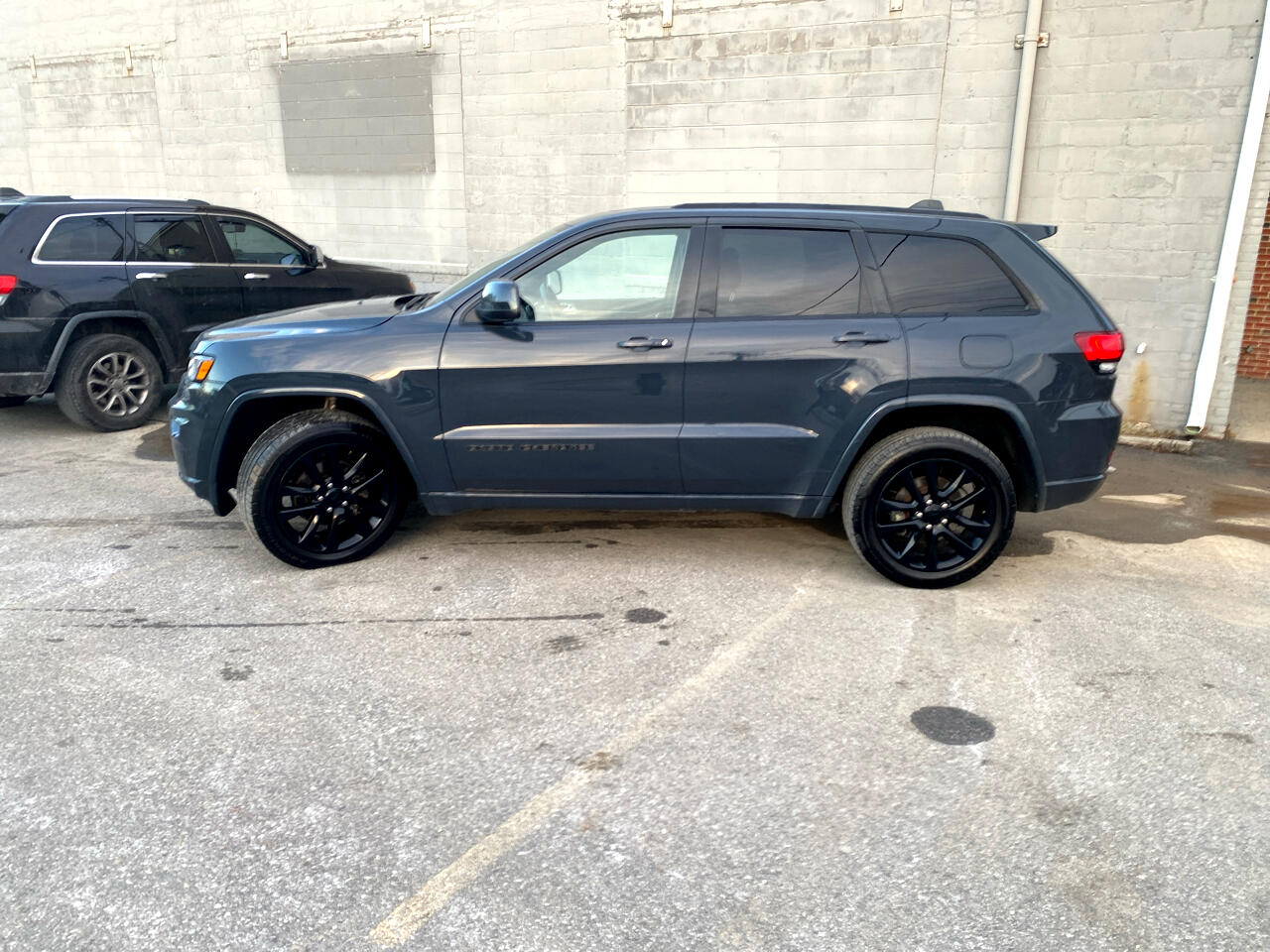Jeep Grand Cherokee Laredo 4WD 2018