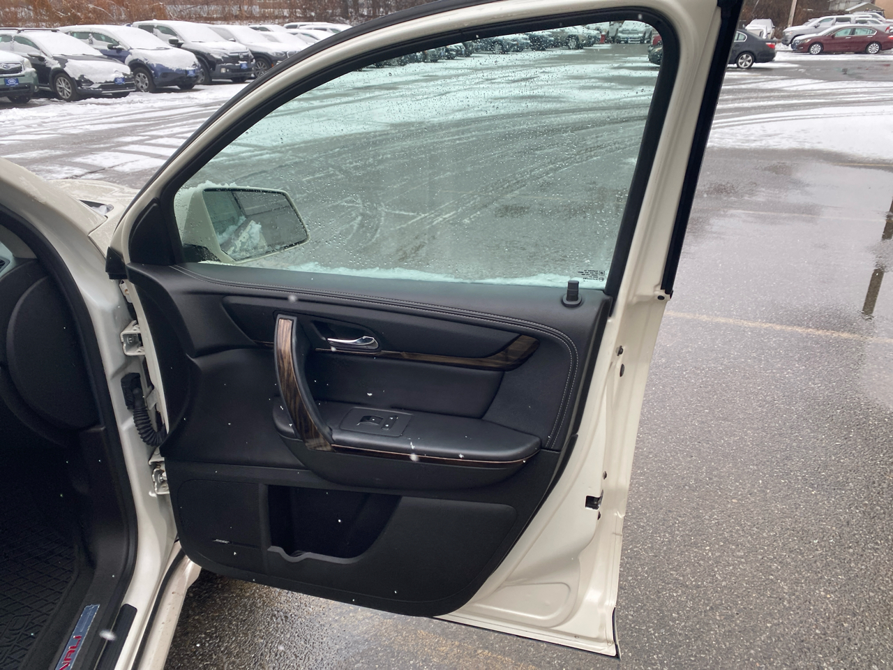 GMC Acadia Denali AWD 2015