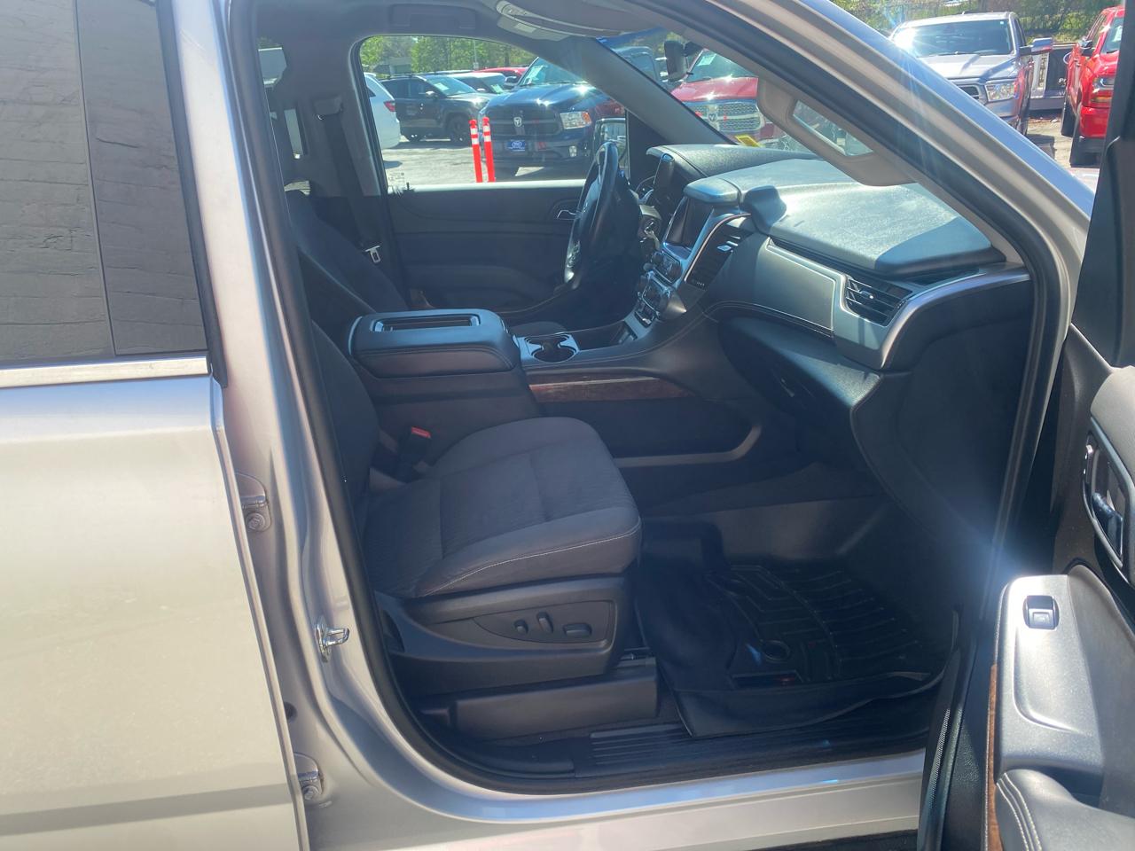 Chevrolet Tahoe LS 4WD 2020