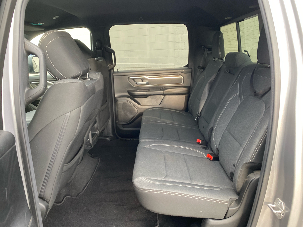 RAM 1500 Big Horn Crew Cab SWB 4WD 2019