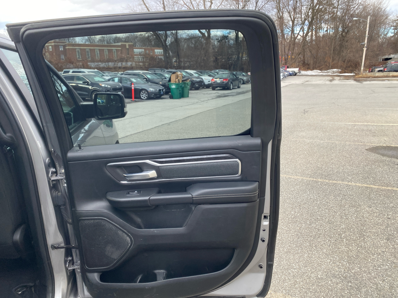 RAM 1500 Big Horn Crew Cab SWB 4WD 2019