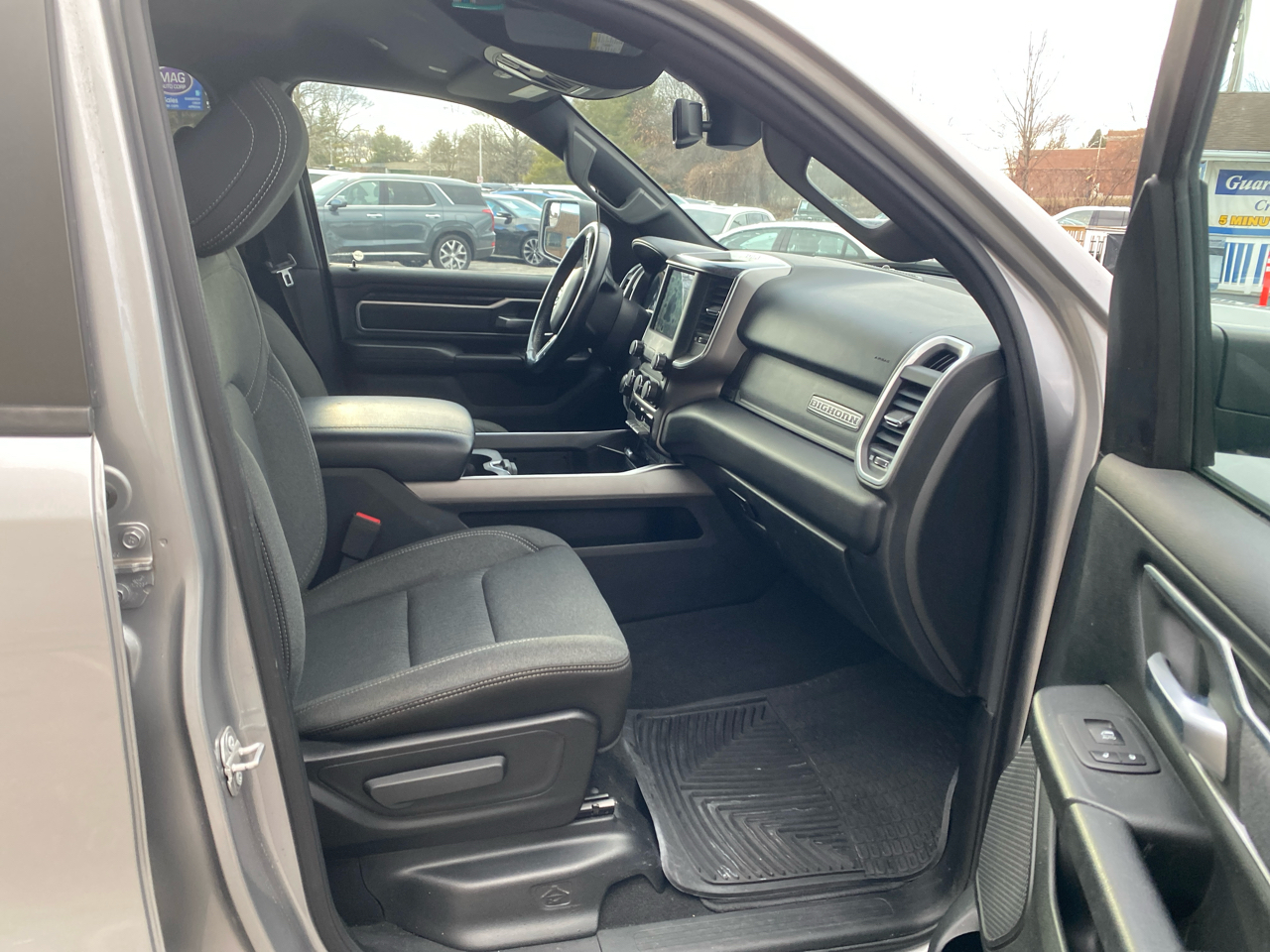 RAM 1500 Big Horn Crew Cab SWB 4WD 2019