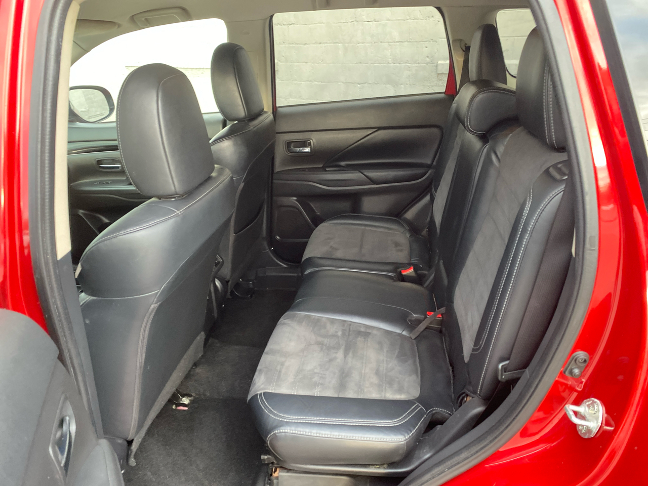 Mitsubishi Outlander SEL AWD 2019