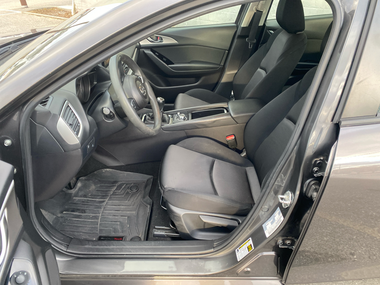 Mazda MAZDA3 i Sport AT 4-Door 2017