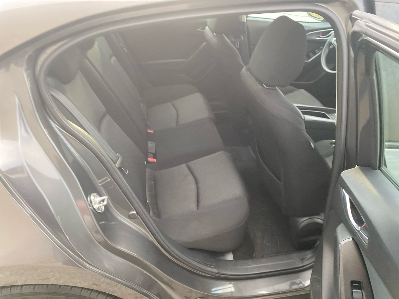 Mazda MAZDA3 i Sport AT 4-Door 2017