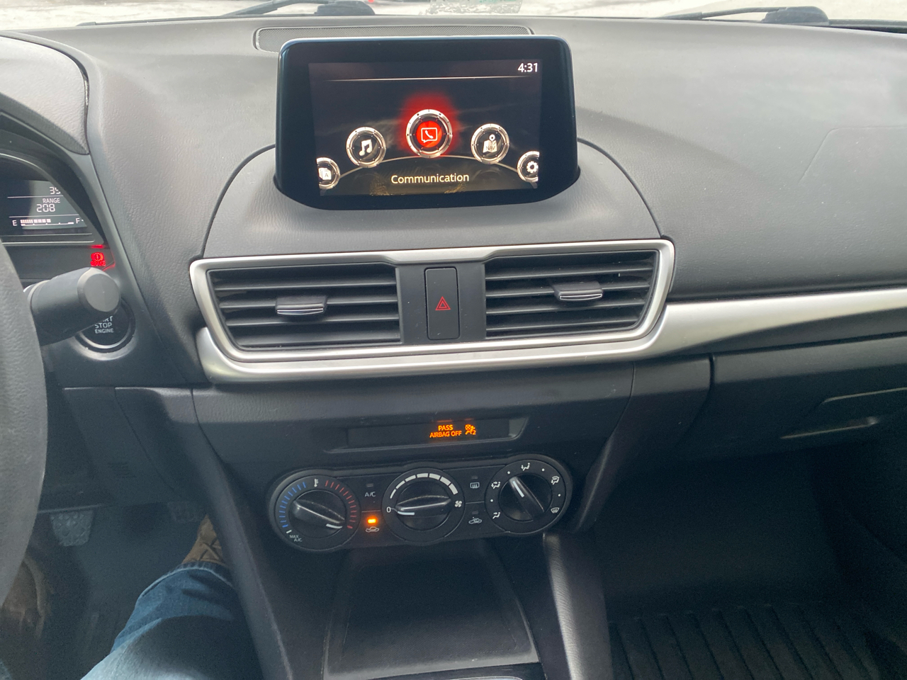 Mazda MAZDA3 i Sport AT 4-Door 2017