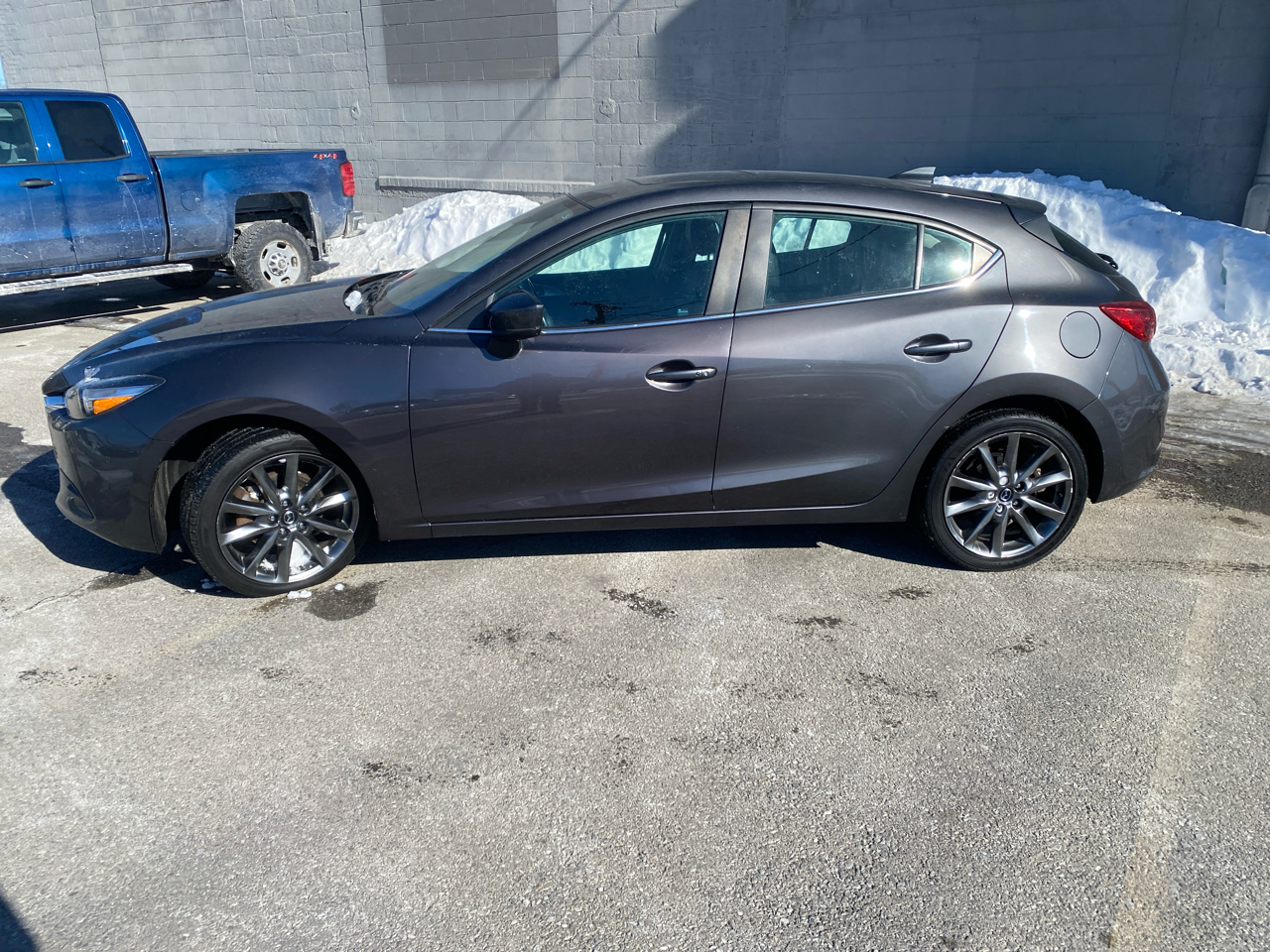 Mazda MAZDA3 s Grand Touring AT 5-Door 2018