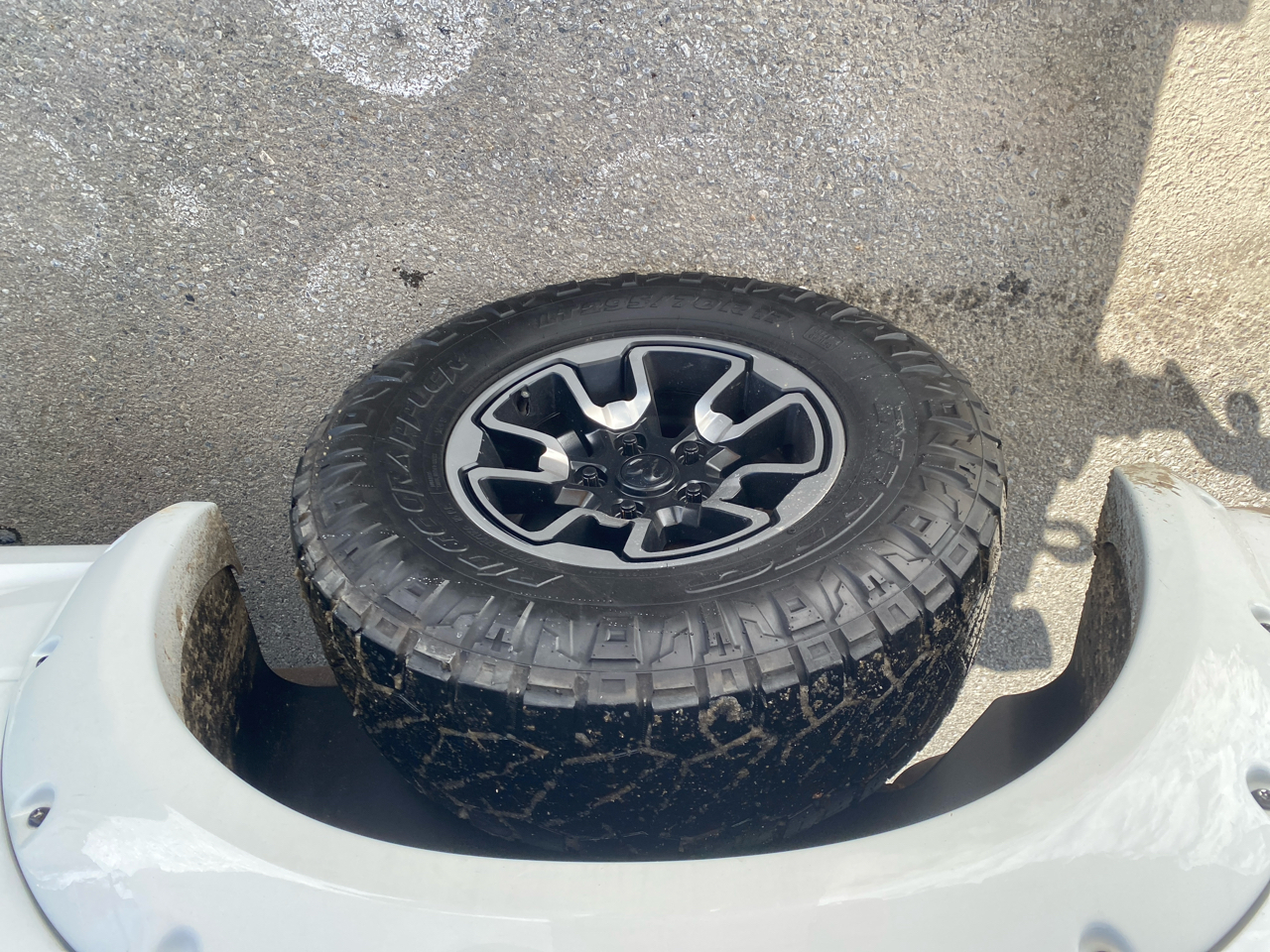 RAM 1500 Tradesman Quad Cab 4WD 2014