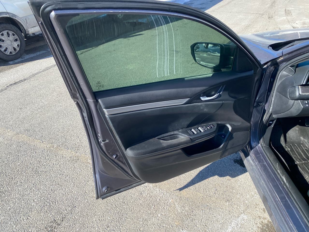 Honda Civic LX Sedan CVT 2017