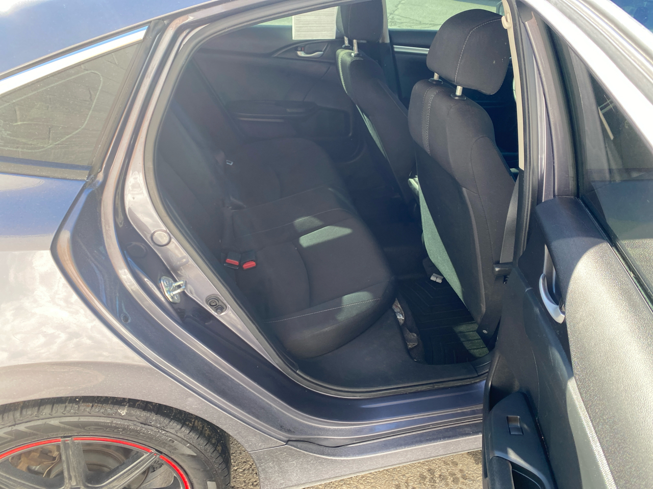 Honda Civic LX Sedan CVT 2017