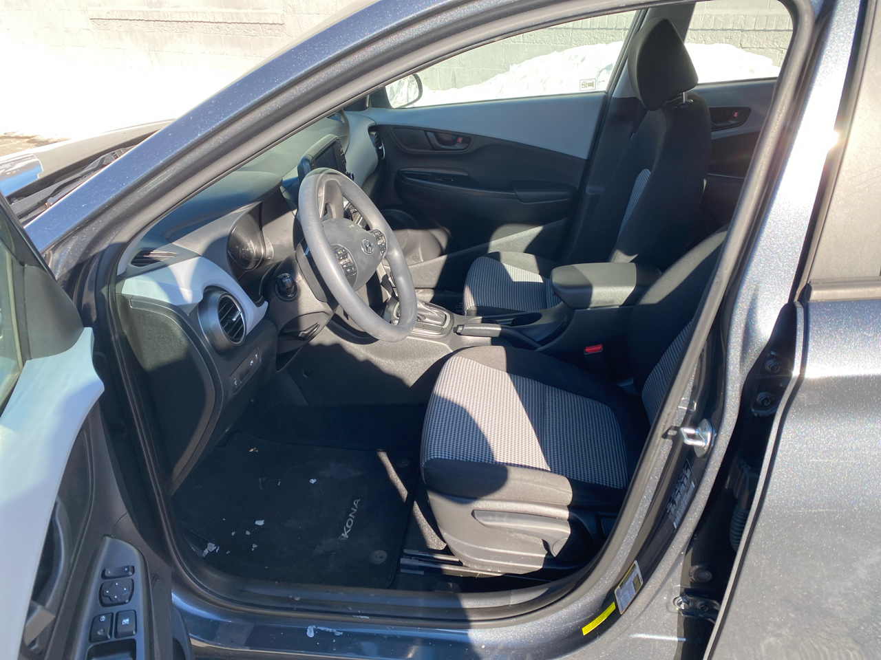 Hyundai Kona SE AWD 2021