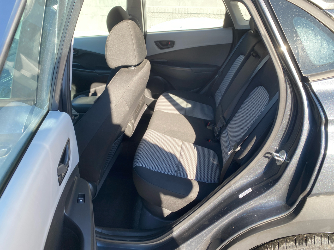 Hyundai Kona SE AWD 2021