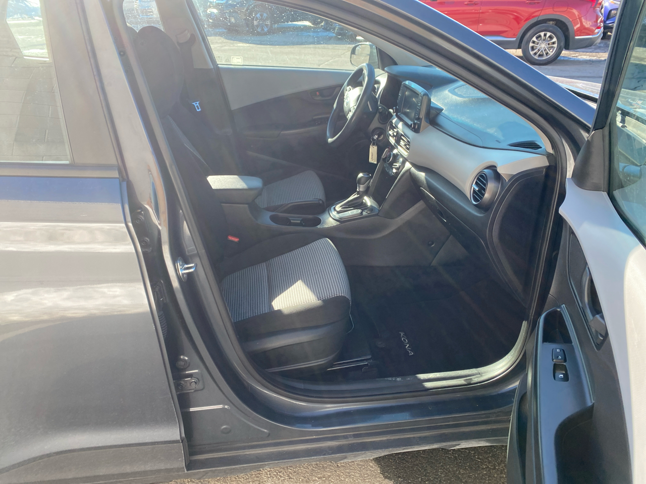 Hyundai Kona SE AWD 2021