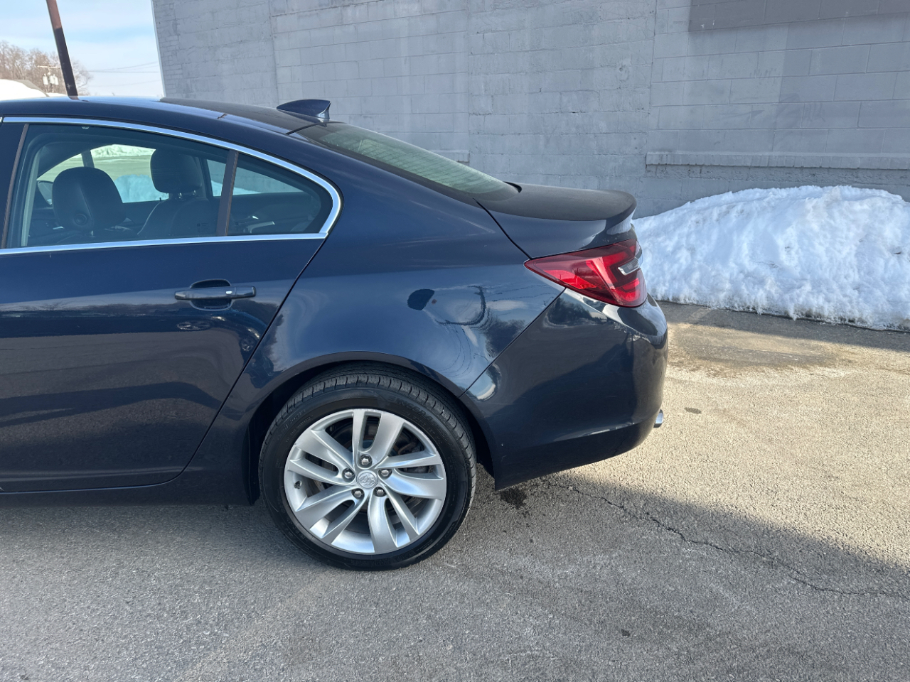 Buick Regal 4dr Sdn CXL Turbo TO5 (Russelsheim) *Ltd Avail* 2016