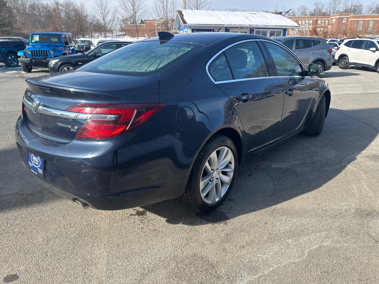 Buick Regal 4dr Sdn CXL Turbo TO5 (Russelsheim) *Ltd Avail* 2016