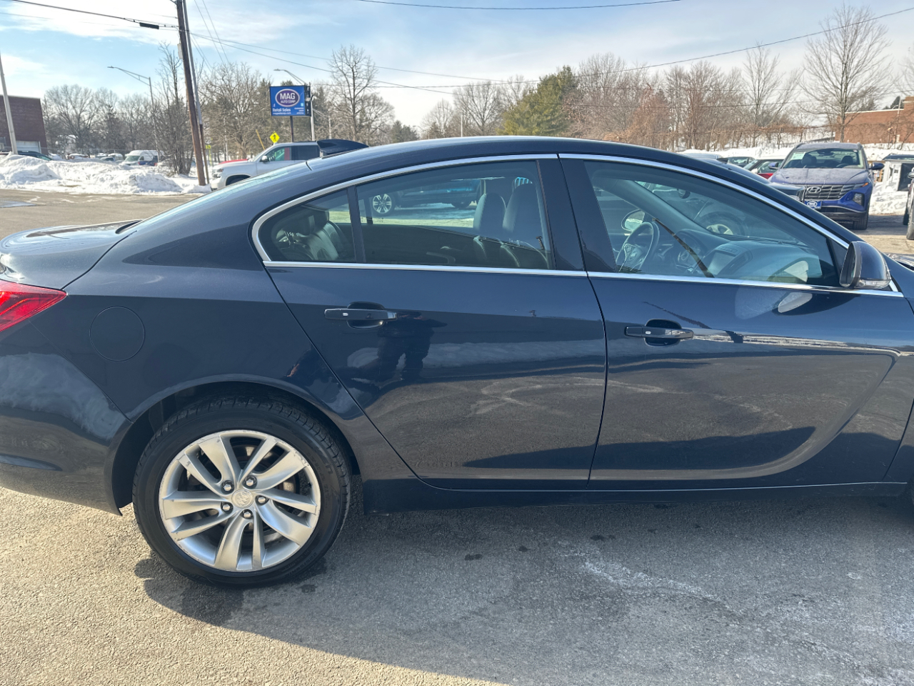 Buick Regal 4dr Sdn CXL Turbo TO5 (Russelsheim) *Ltd Avail* 2016