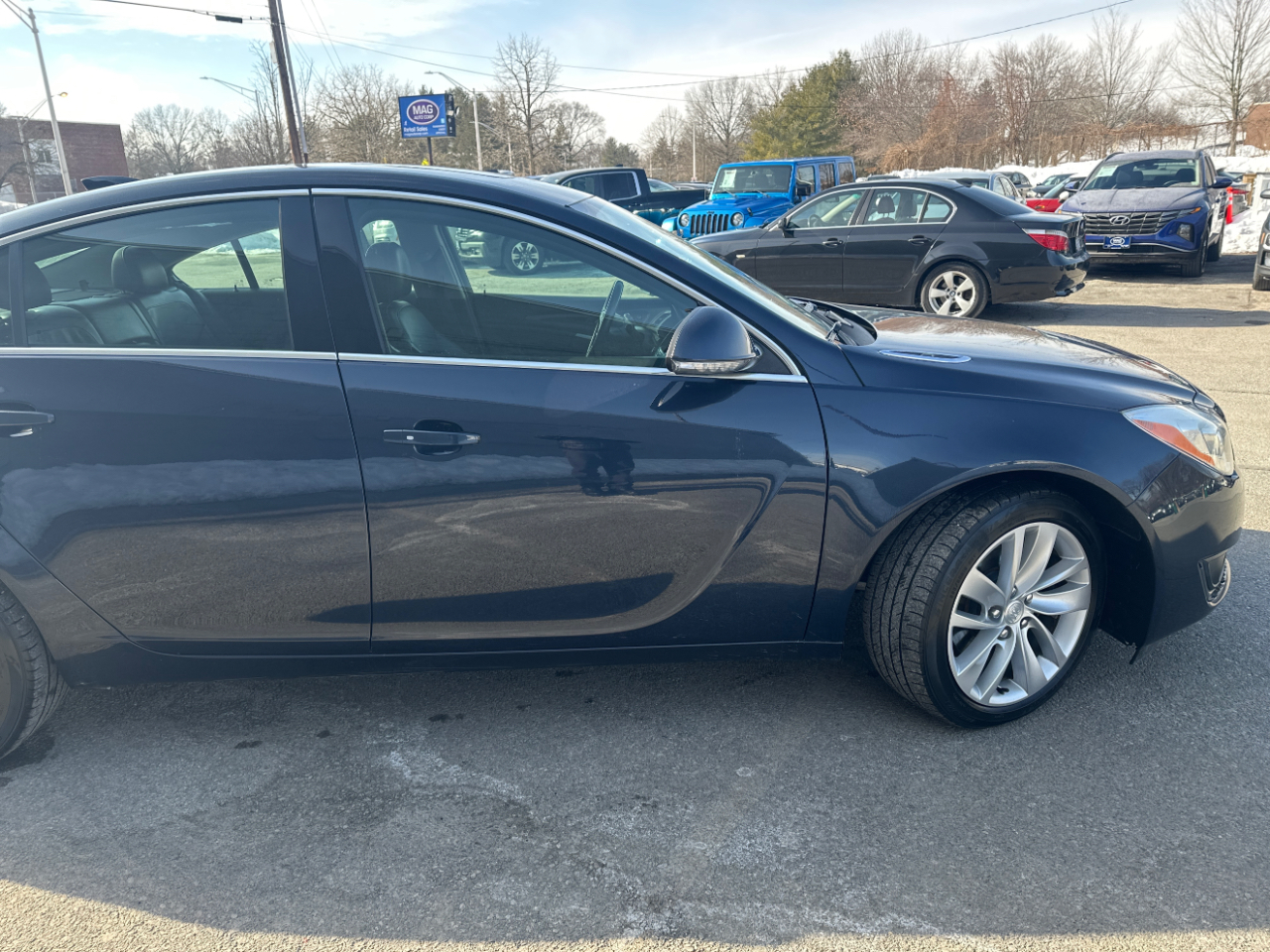 Buick Regal 4dr Sdn CXL Turbo TO5 (Russelsheim) *Ltd Avail* 2016